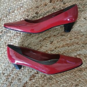 Vintage Pierre Michel Dorothy's Red Patent Leather Shoes. Size 10